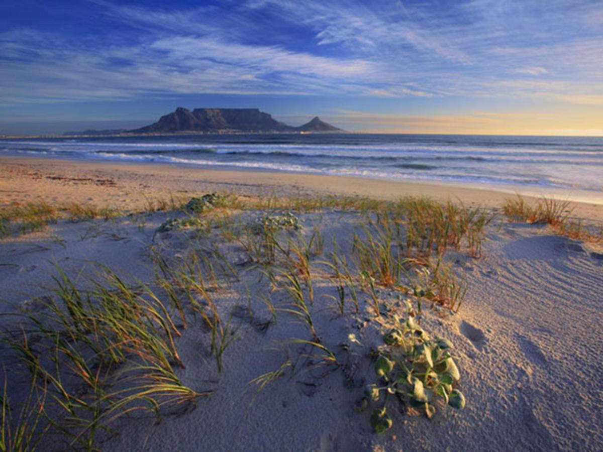 Table View Villas Bloubergstrand Exterior photo