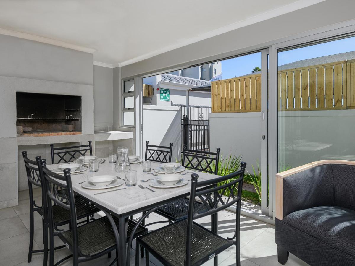 Table View Villas Bloubergstrand Exterior photo